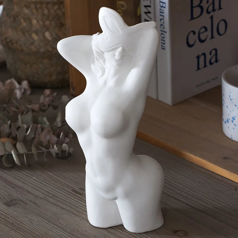 Modern Bohemian Female Torso Vase – Elegant Resin Decoration