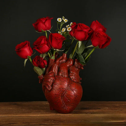 Heart-Shaped Resin Vase - Elegance and Originality - Emelay