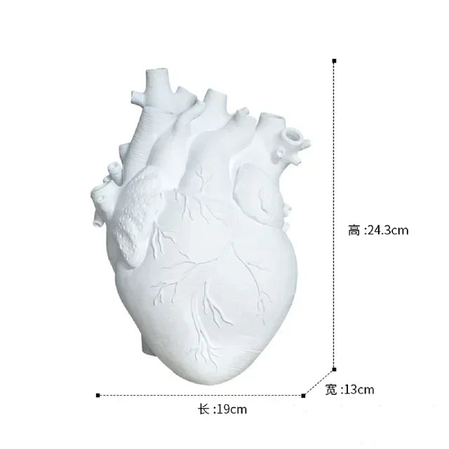 Heart-Shaped Resin Vase - Elegance and Originality - Emelay